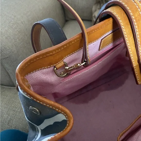 Dooney & Bourke Black, Cream & Tan Giraffe-Print Shoulder Bag - Picture 10 of 15